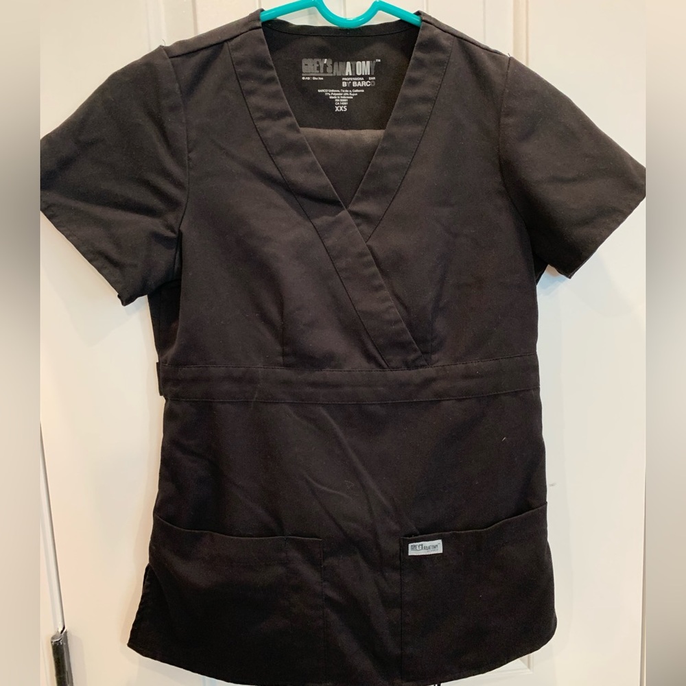 Grey’s Anatomy by Barco Black Scrub Top & Bottom Set